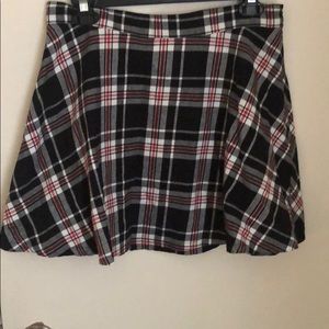 Black and White Plaid Skirt